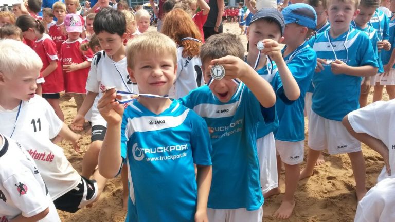 Mini Anfänger: Beachhandball in Haibach