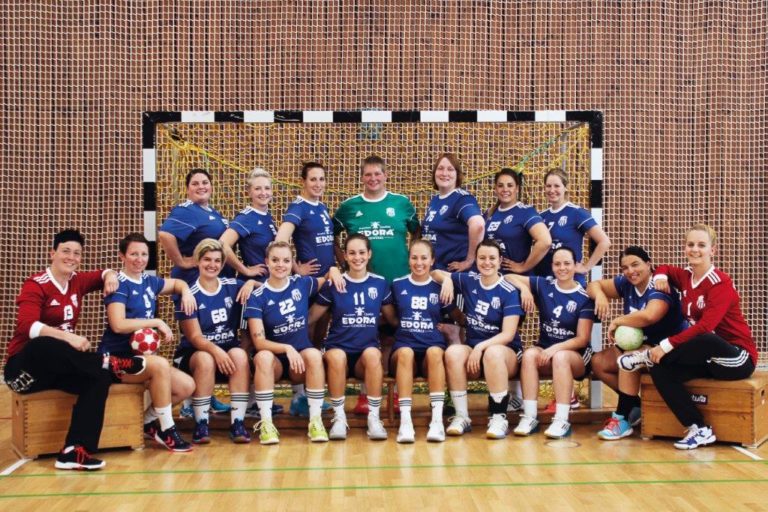 Damen: Kopflos im Spitzenspiel