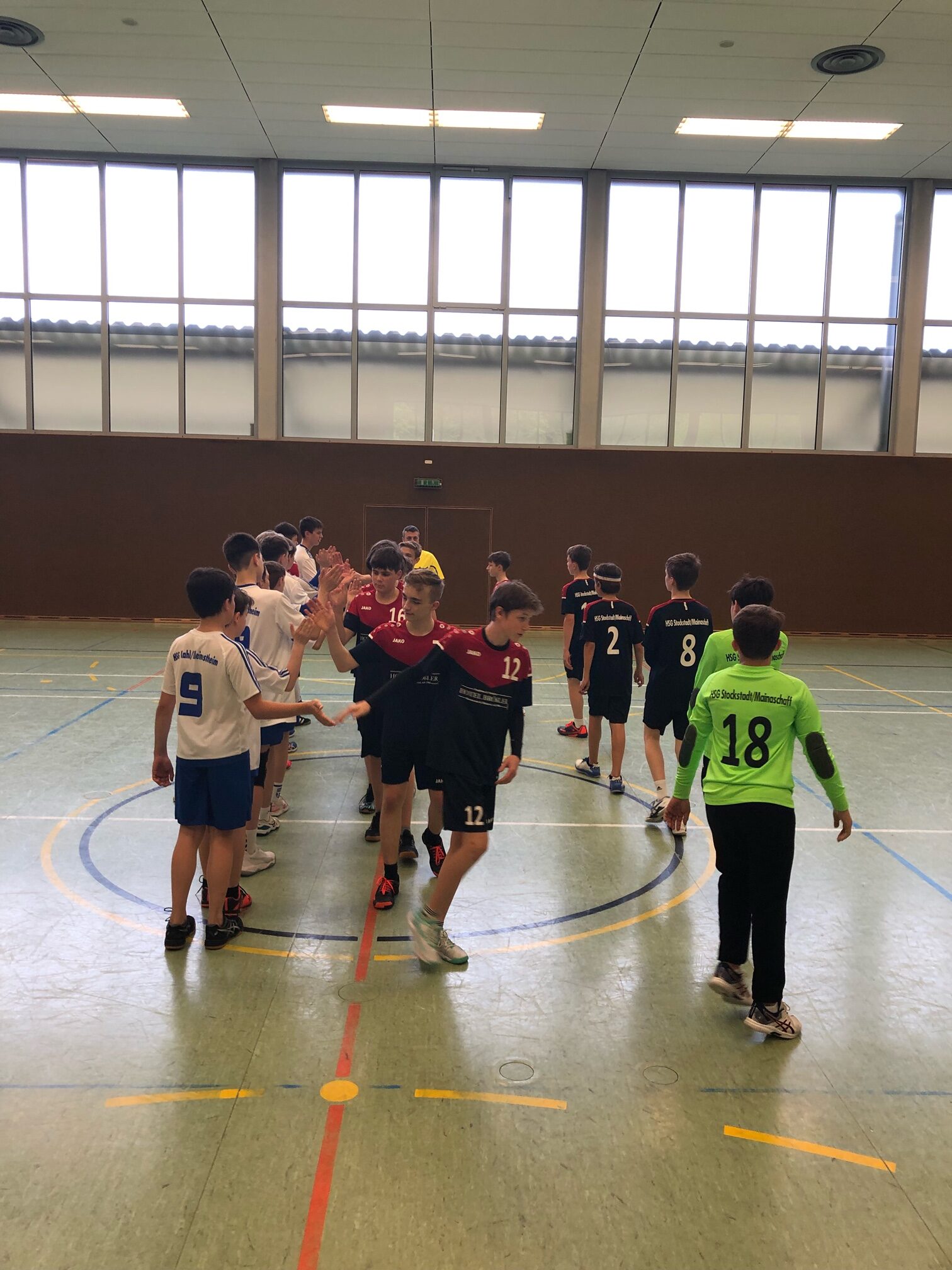 Männl. C-Jugend I: startet holprig aber siegreich in die bezirksinterne Oberligaqualifikation: