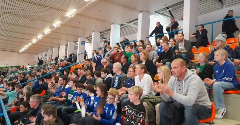 94er E Jugend bei DHB Pokal Achtelfinal Krimi in der Unterfrankenhalle zu Gast