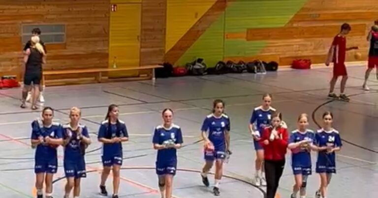 Weibl. C-Jugend: 94er Mädels beenden Bezirksliga auf Platz 1