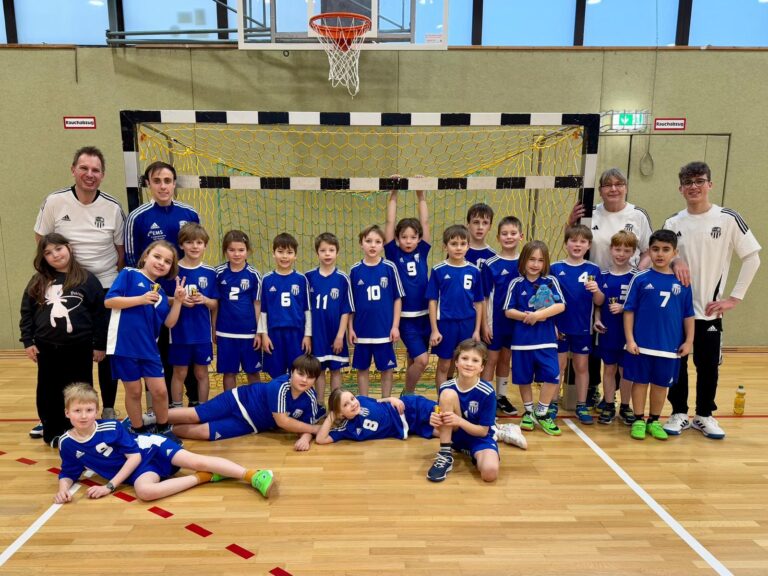Mini 1er Kahl: Zwei Mal Mini 1er in der Waldseehalle